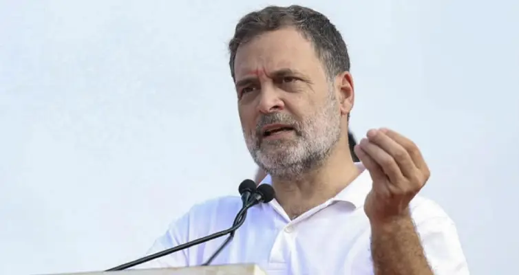 UP News: राहुल गांधी के काफिले की गाड़ियां पूर्वांचल एक्सप्रेस पर टकराईं, सांसद सुरक्षित